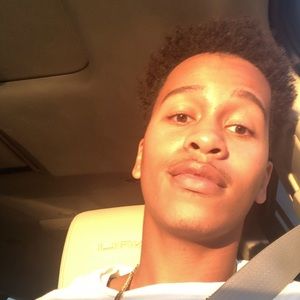 Meet your Posher, Kyle